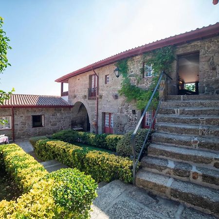 בית הארחה גימראייש 	Quinta De Cima De Eiriz מראה חיצוני תמונה