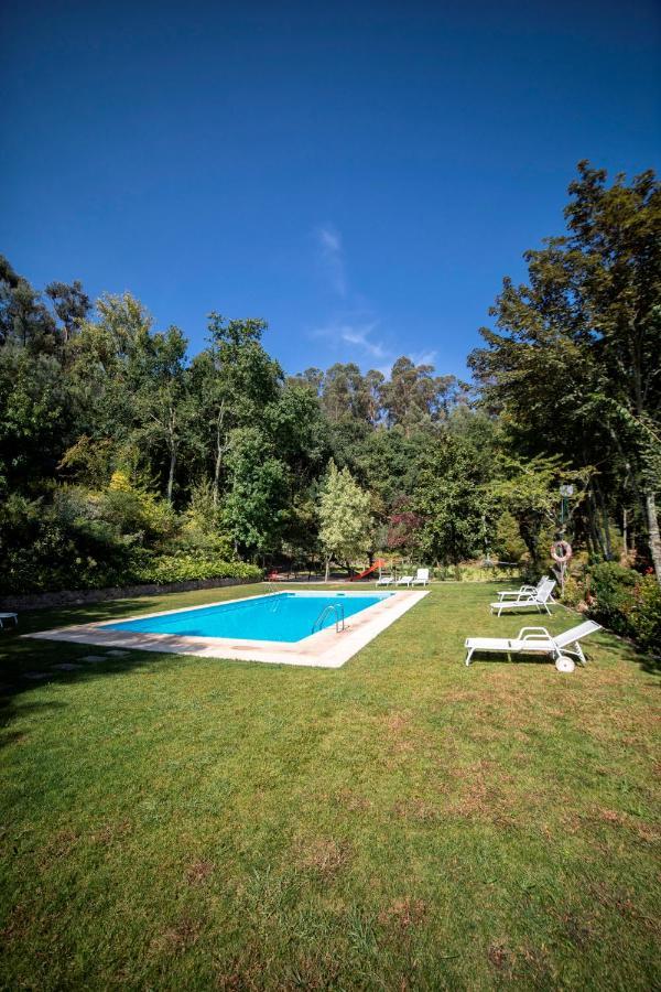 בית הארחה גימראייש 	Quinta De Cima De Eiriz מראה חיצוני תמונה