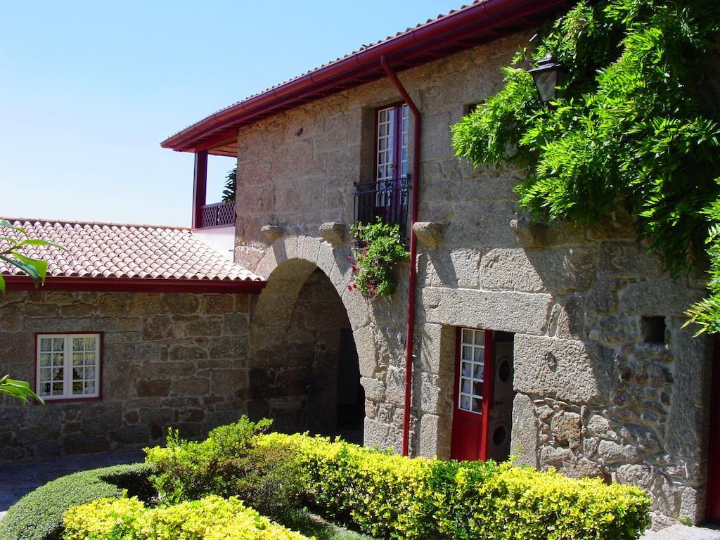 בית הארחה גימראייש 	Quinta De Cima De Eiriz מראה חיצוני תמונה