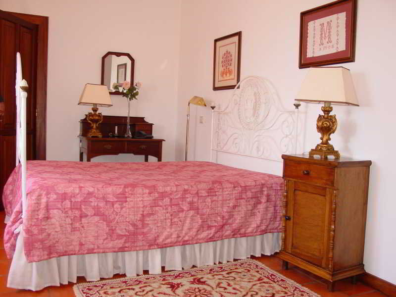 בית הארחה גימראייש 	Quinta De Cima De Eiriz מראה חיצוני תמונה