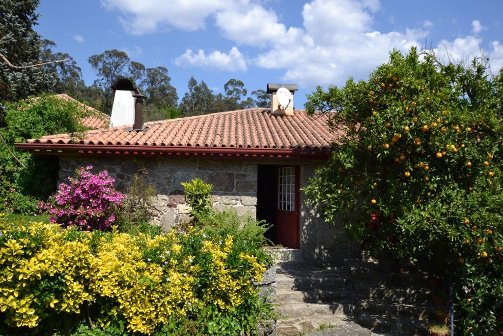 בית הארחה גימראייש 	Quinta De Cima De Eiriz מראה חיצוני תמונה