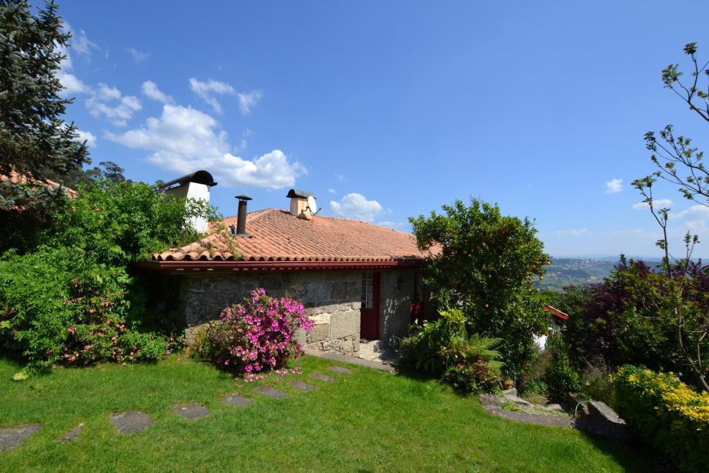 בית הארחה גימראייש 	Quinta De Cima De Eiriz מראה חיצוני תמונה