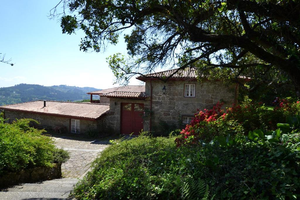 בית הארחה גימראייש 	Quinta De Cima De Eiriz מראה חיצוני תמונה
