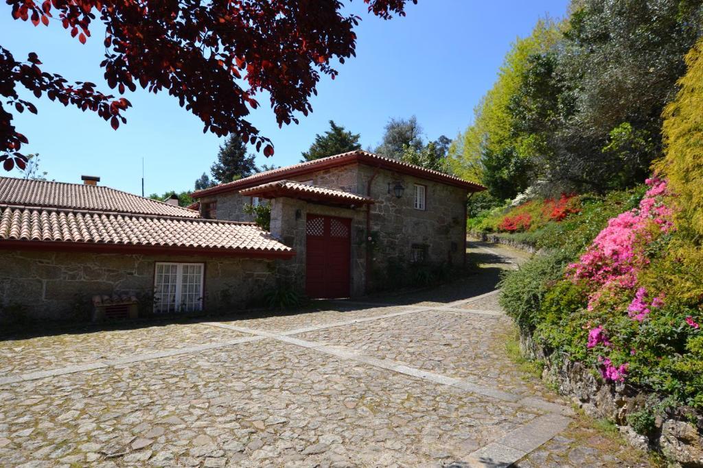 בית הארחה גימראייש 	Quinta De Cima De Eiriz מראה חיצוני תמונה