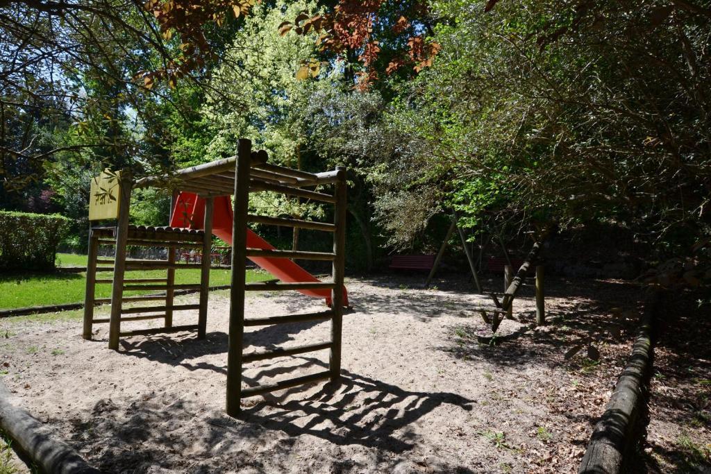 בית הארחה גימראייש 	Quinta De Cima De Eiriz מראה חיצוני תמונה