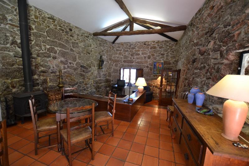 בית הארחה גימראייש 	Quinta De Cima De Eiriz מראה חיצוני תמונה